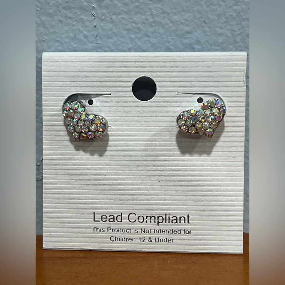 Heart Silver Tone Rhinestone Stud Earrings Lead Compliant Love BRAND NEW